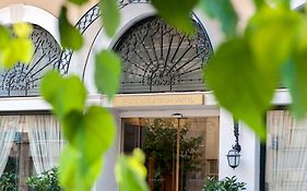 Athens Atrium Hotel y Suites